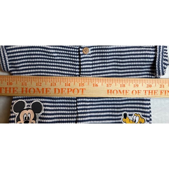 Disney Shorts One Piece - Picture 8 of 11